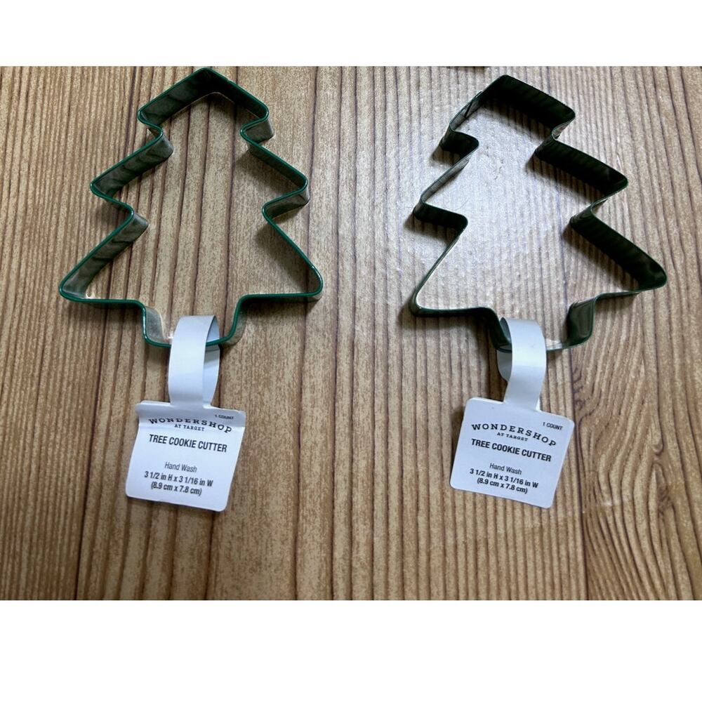 Target Wondershop Metal Cookie Cutters Green Tree Shape Set of 2 NWT Whimsical